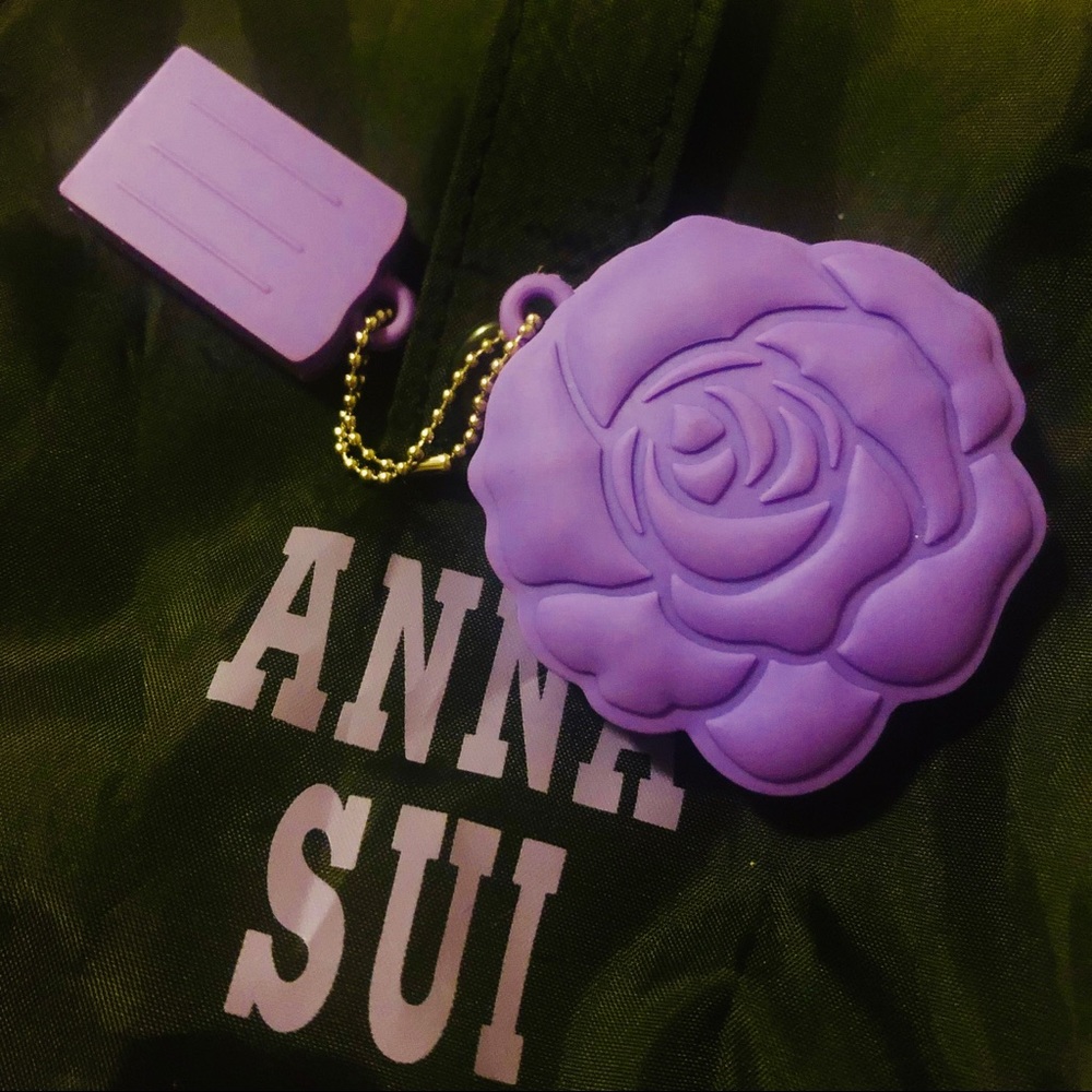Collector choice 💗Anna Sui Purple Rose USB 2G